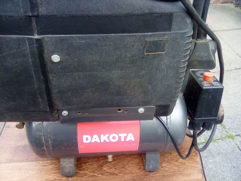 mini air compressor.  (Without air hose)