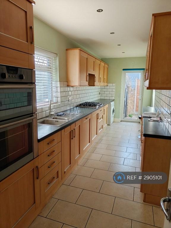3 bedroom house in Watford Road, Rickmansworth, WD3 (3 bed) (#2905101)
