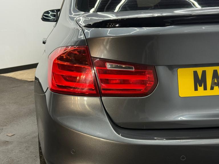 2014 BMW 3 Series 318D SPORT INDIVIDUAL SPEC  SALOON Diesel Manual