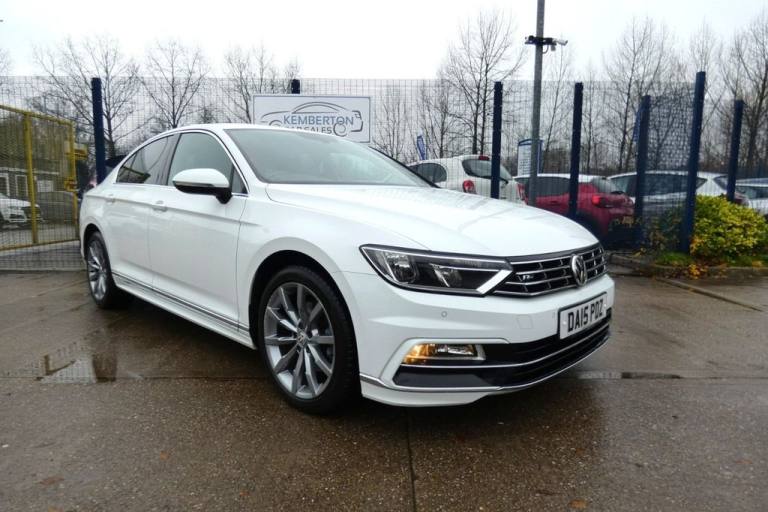 2015 Volkswagen Passat 2.0 TDI BlueMotion Tech R-Line Saloon 4dr Diesel Manual Euro 6 (s/s) (190 ...