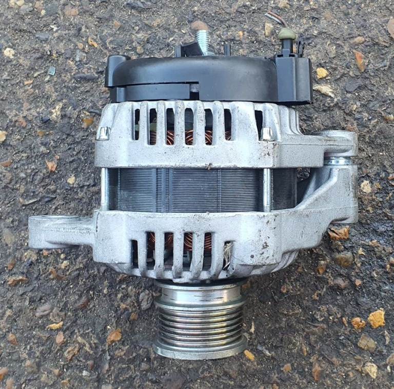 Vauxhall Zafira C 2.0 CDTI Alternator 2015