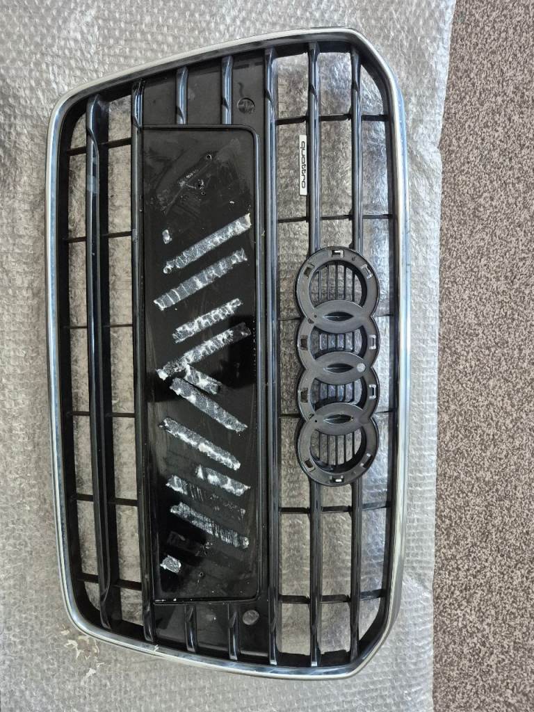 Audi A5 2015 Stock Grill - Good Condition