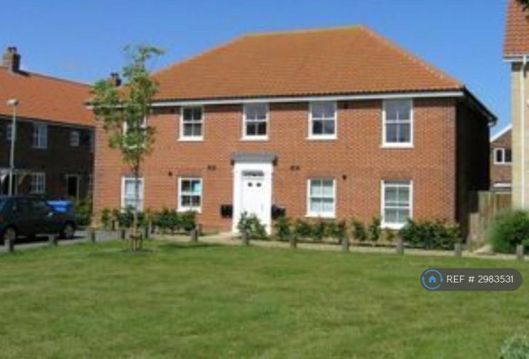 2 bedroom flat in Hillfield Court, Reydon Nr Southwold, IP18 (2 bed) (#2983531)