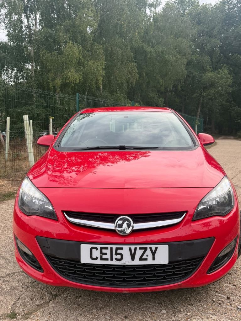 Vauxhall, ASTRA, Hatchback, 2015, Manual, 1598 (cc), 5 doors