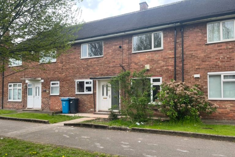 HU9 Property for Rent £895