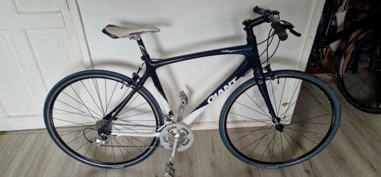 image for Gaint road bike 