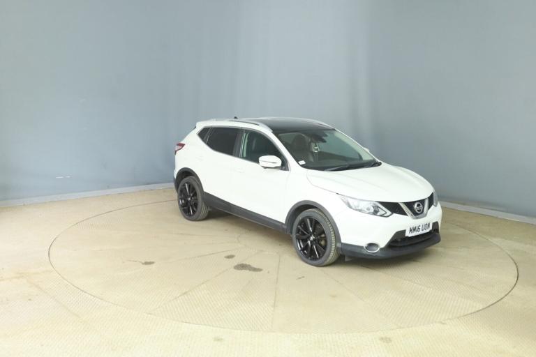2016 Nissan Qashqai 1.5 dCi Tekna 5dr HATCHBACK DIESEL Manual
