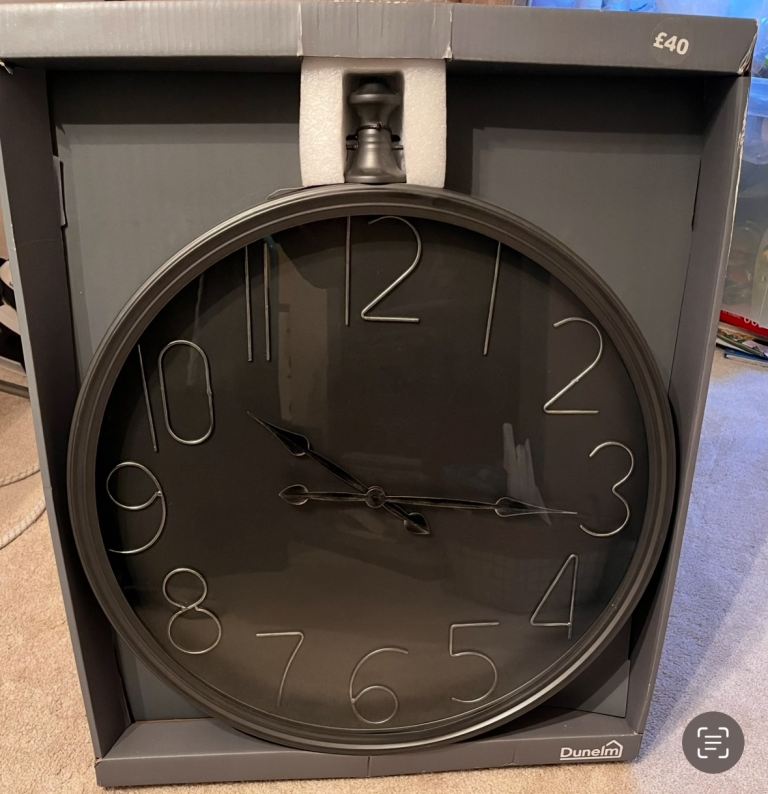 Grey clock 