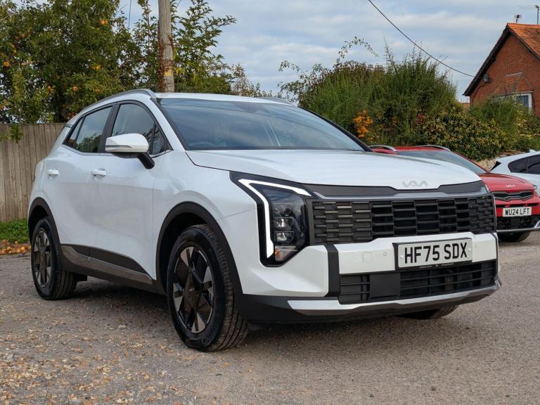 2025 Kia Sportage 1.6T GDi HEV Pure 5dr Auto ESTATE PETROL/ELECTRIC Automatic