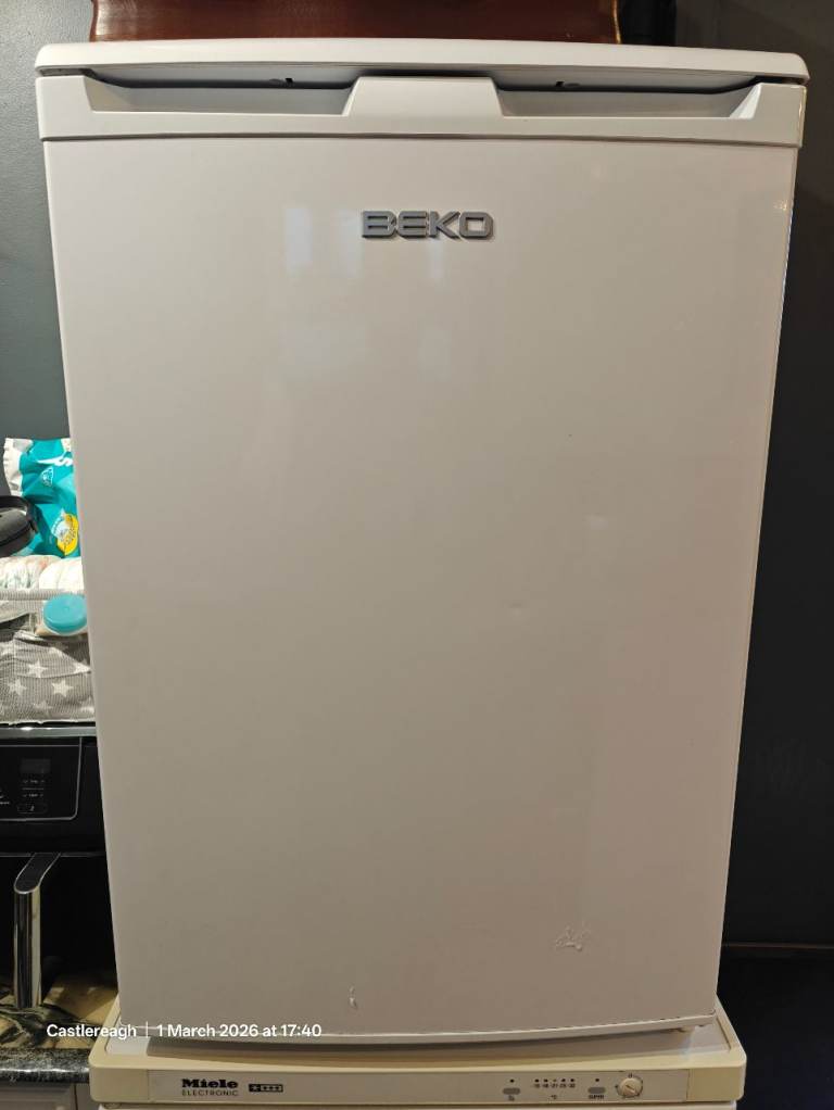 Beko fridge freezer 