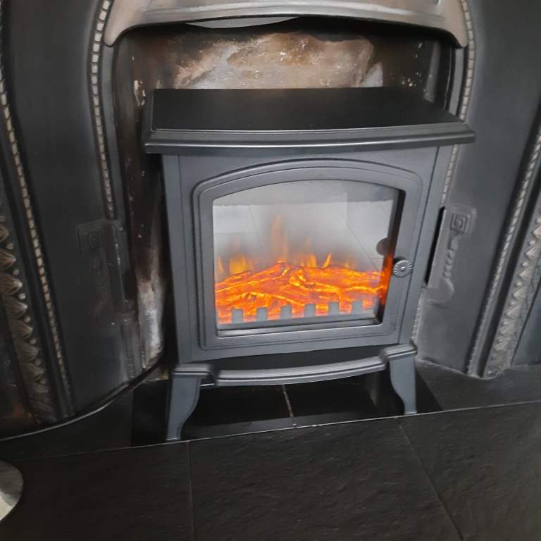 Warmlite Mable Compact Stove Fire WL46021 – Black, As Good As New