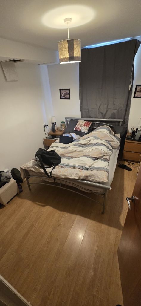 Double Bedroom with private bathroom 