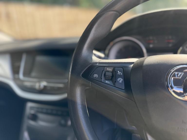 2017 Vauxhall Astra 1.6 CDTi 16V 136 Design 5dr ESTATE Diesel Manual