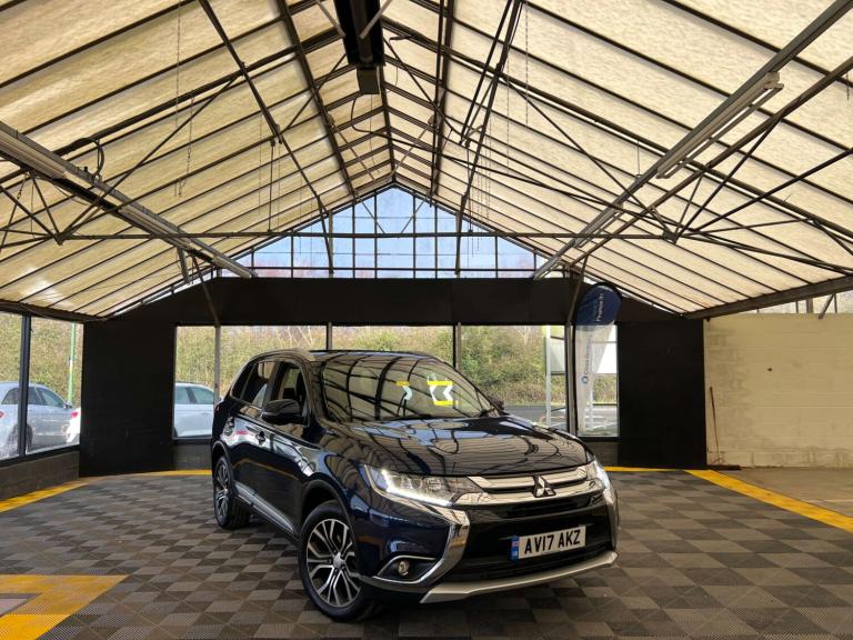 2017 Mitsubishi Outlander 2.3 Outlander DI-D 4 Auto 4WD 5dr SUV Diesel Automatic