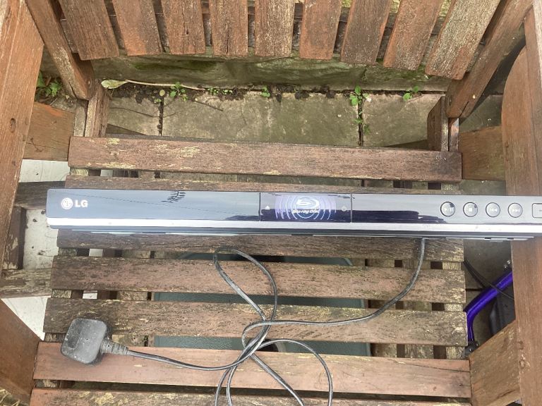 LG blue Ray dvd player 