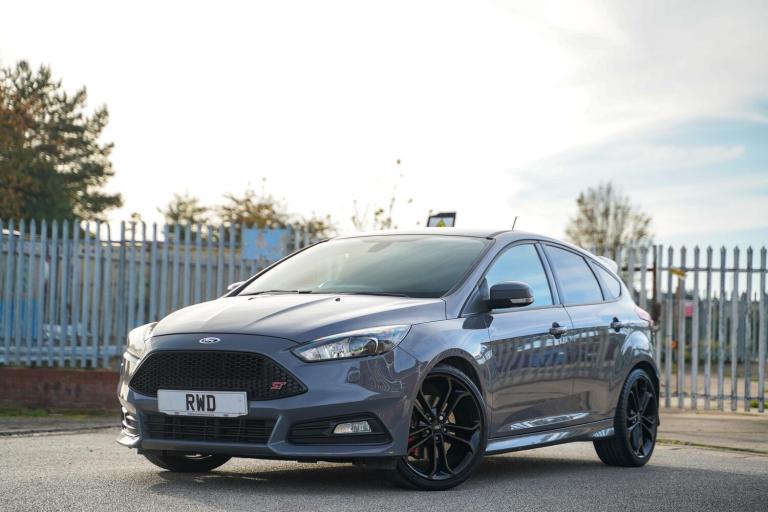 2018 Ford Focus 2.0T EcoBoost ST-3 Euro 6 (s/s) 5dr HATCHBACK Petrol Manual