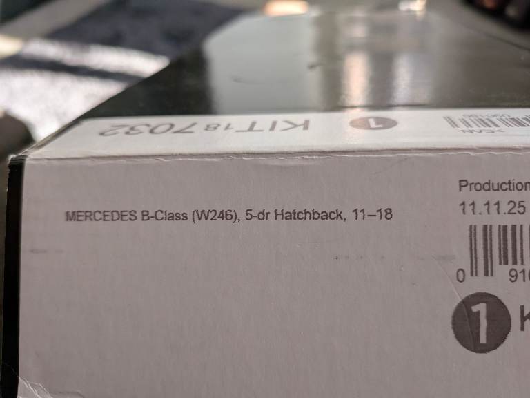 Thule Evo fix point and fitting kit 