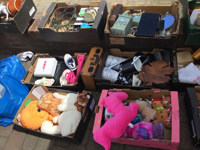 Car boot stuff