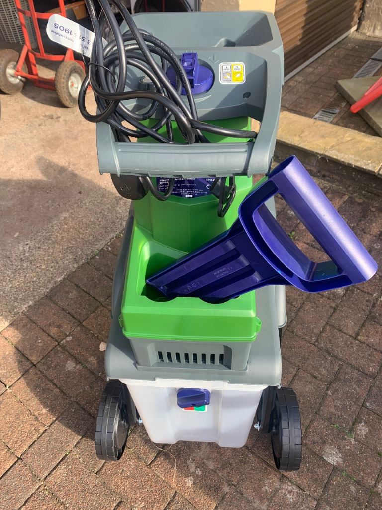 New power base quiet electric shredder 