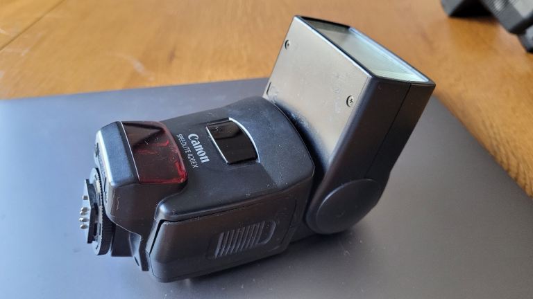 Canon speedlite 420 EX