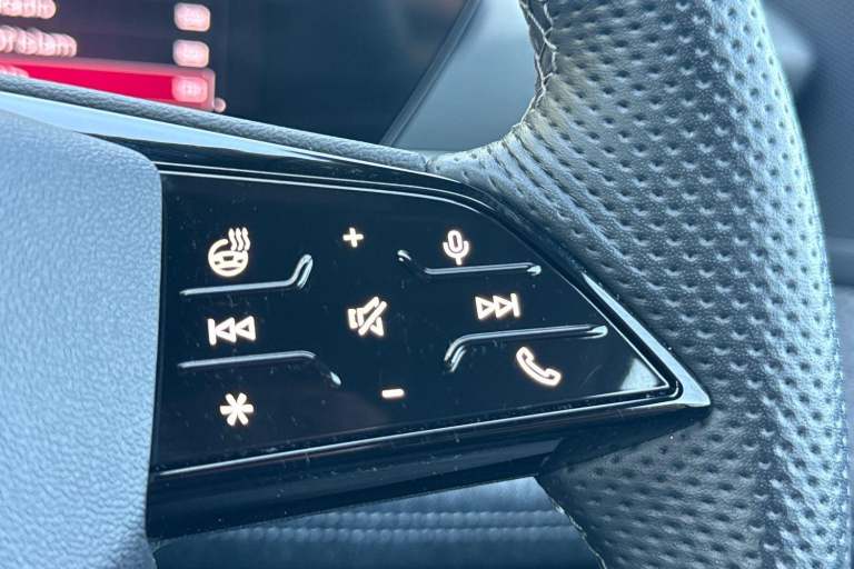 2024 Audi Q6 e-tron 100kWh S line SUV 5dr Electric Auto quattro (388 ps) ESTATE Electric Automatic