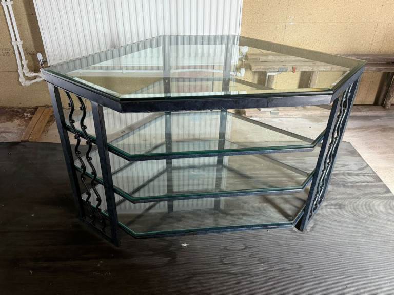 Large Black Glass Corner Display Cabinet – 4 Shelves – £175 ONO