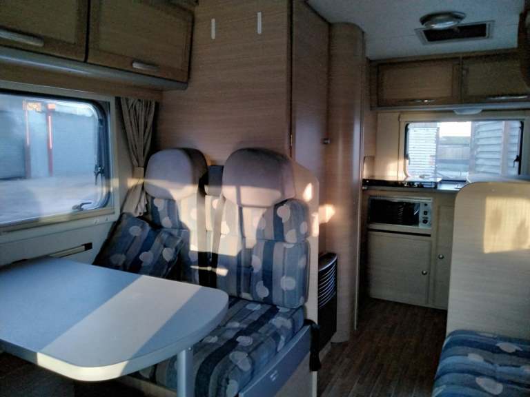 PLEASE BE AWARE THIS VEHICLE HAS BEEN STOLEN 