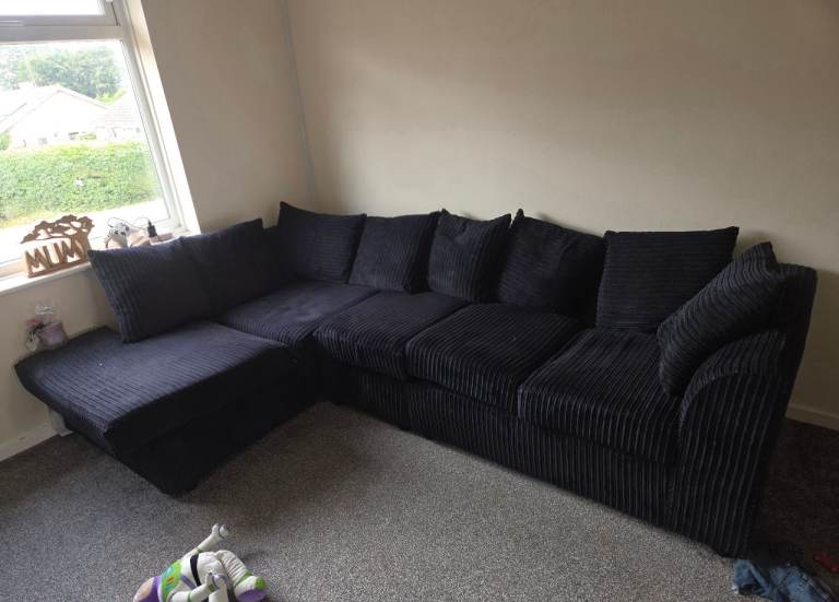 Luxor Jumbo Cord Large 5 Seater Corner Sofa - Black