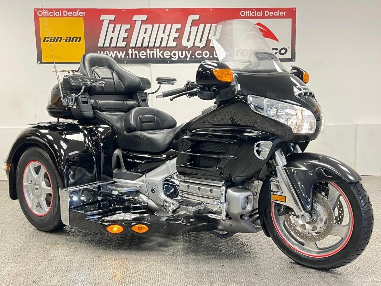 2010 Honda Goldwing GL 1800 Panther Trike only 9000 miles