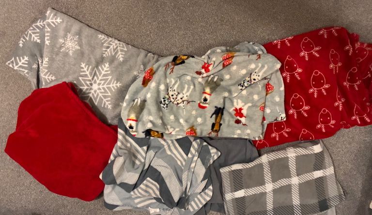 Dog blanket bundle 