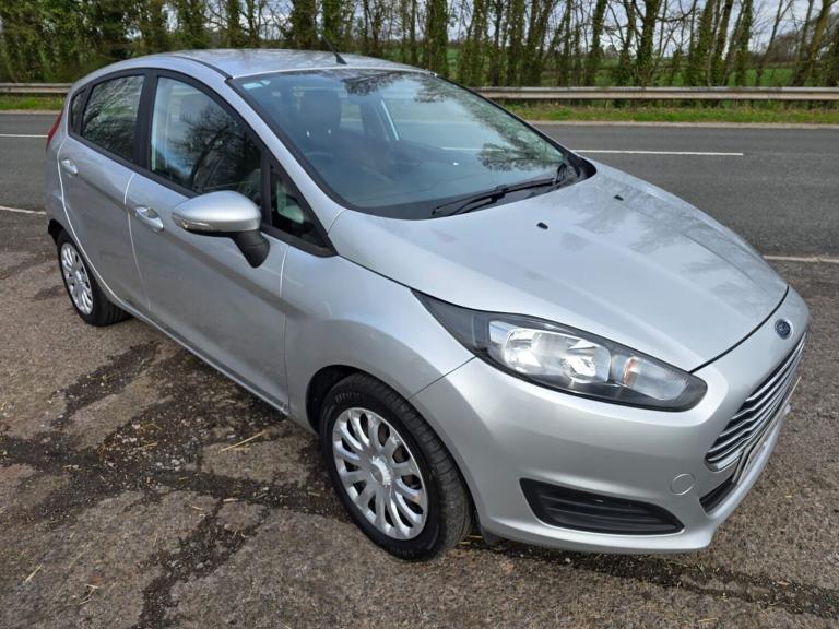 2013 Ford Fiesta 1.5 TDCi Style 5dr HATCHBACK DIESEL Manual