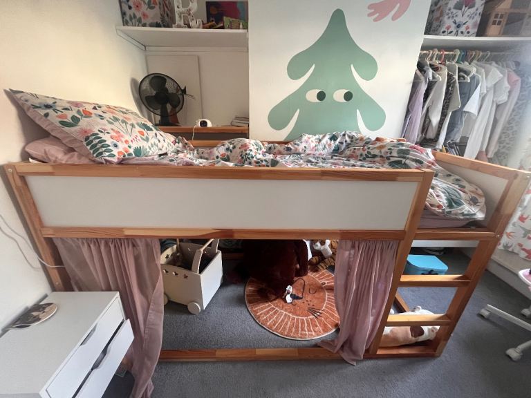 Ikea Kura bed
