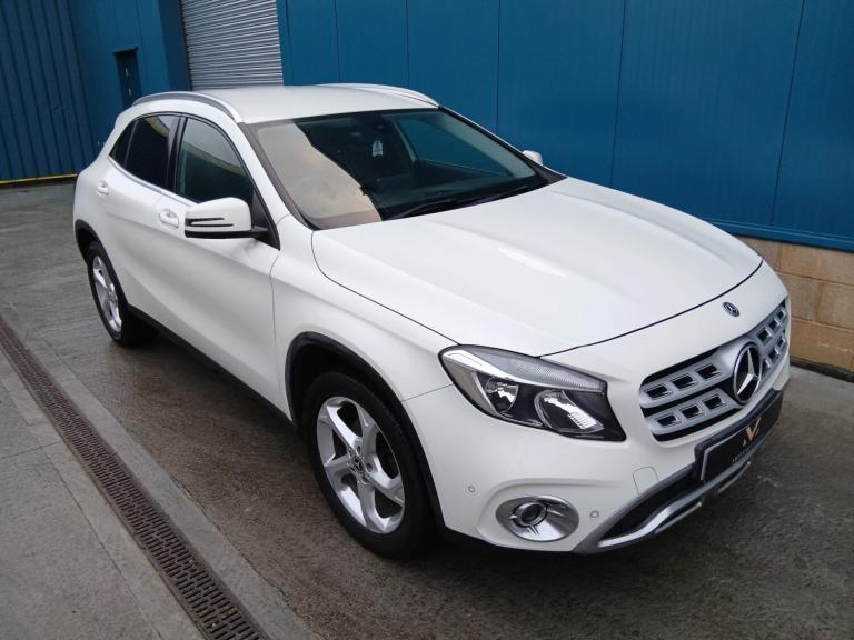 MERCEDES-BENZ GLA 1.6 GLA200 Sport 2017