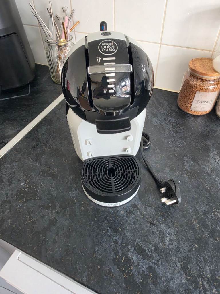 DOLCE GUSTO by De’Longhi Mini Me 2