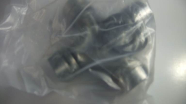 MITSUBISHI L200 PROP SHAFT REAR U JOINT 2015 - 2022 NEW  2.4 & 2.2 MODELS 