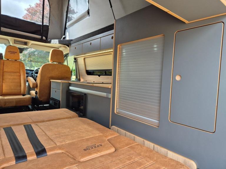 Ford Transit Custom Limited SPEEDS EDITION Camper 130ps 4Berth, HIGH SPEC