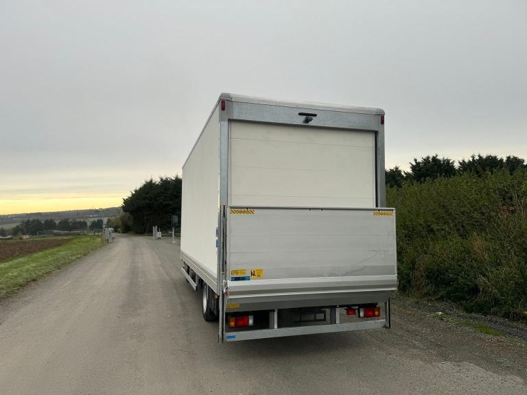 Isuzu Forward n75-150 DIESEL AUTOMATIC 2025