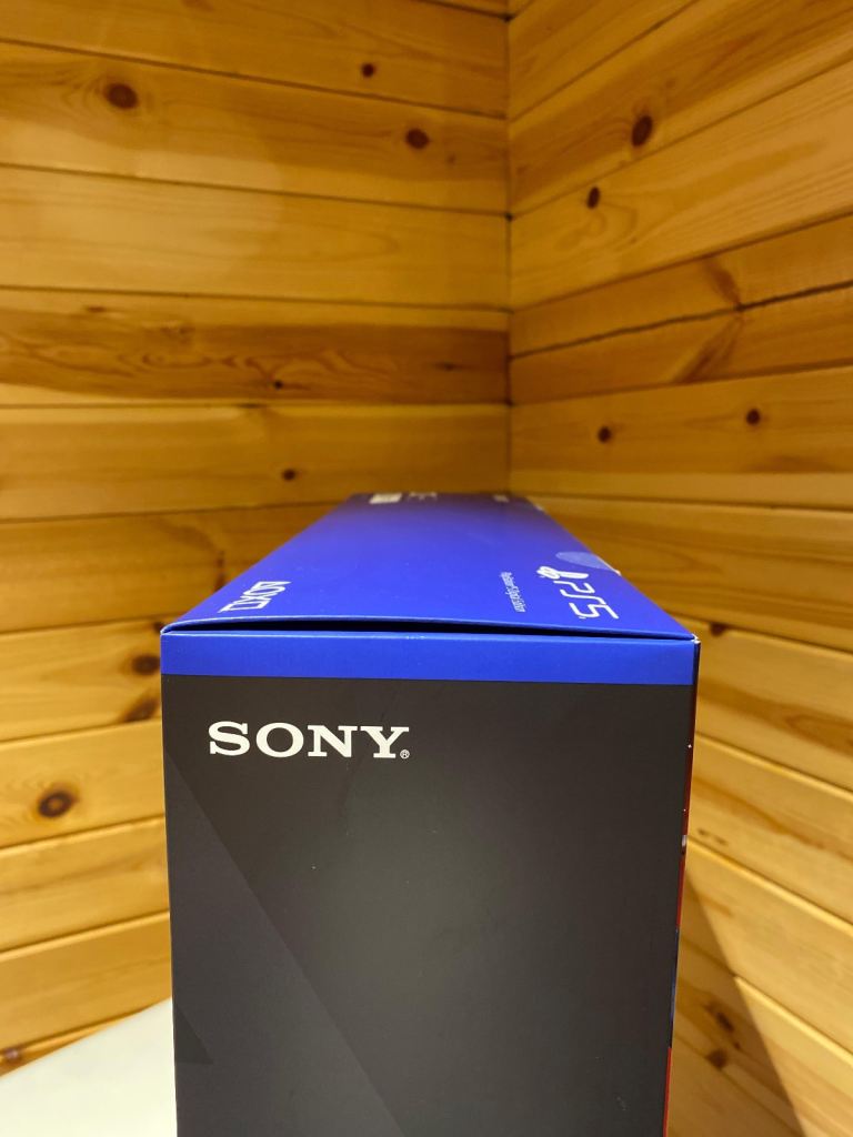 PlayStation 5 Digital Edition (Model Group – Slim) 825GB - White / Black