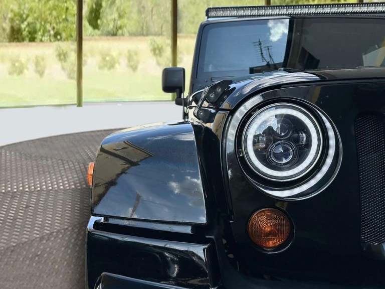 2012 Jeep Wrangler 2.8 CRD Black Edition II Auto 4WD Euro 5 4dr CONVERTIBLE Diesel Automatic