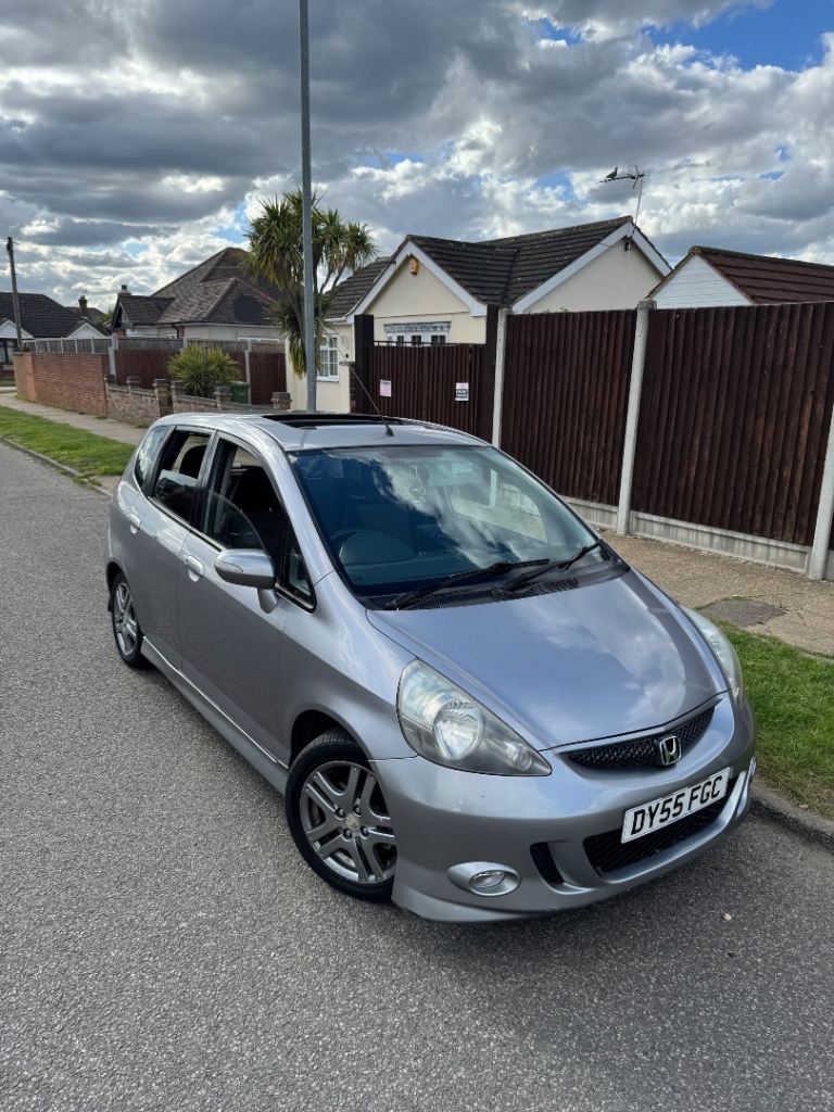 Honda, JAZZ, Hatchback, 2005, Semi-Auto, 1339 (cc), 5 doors