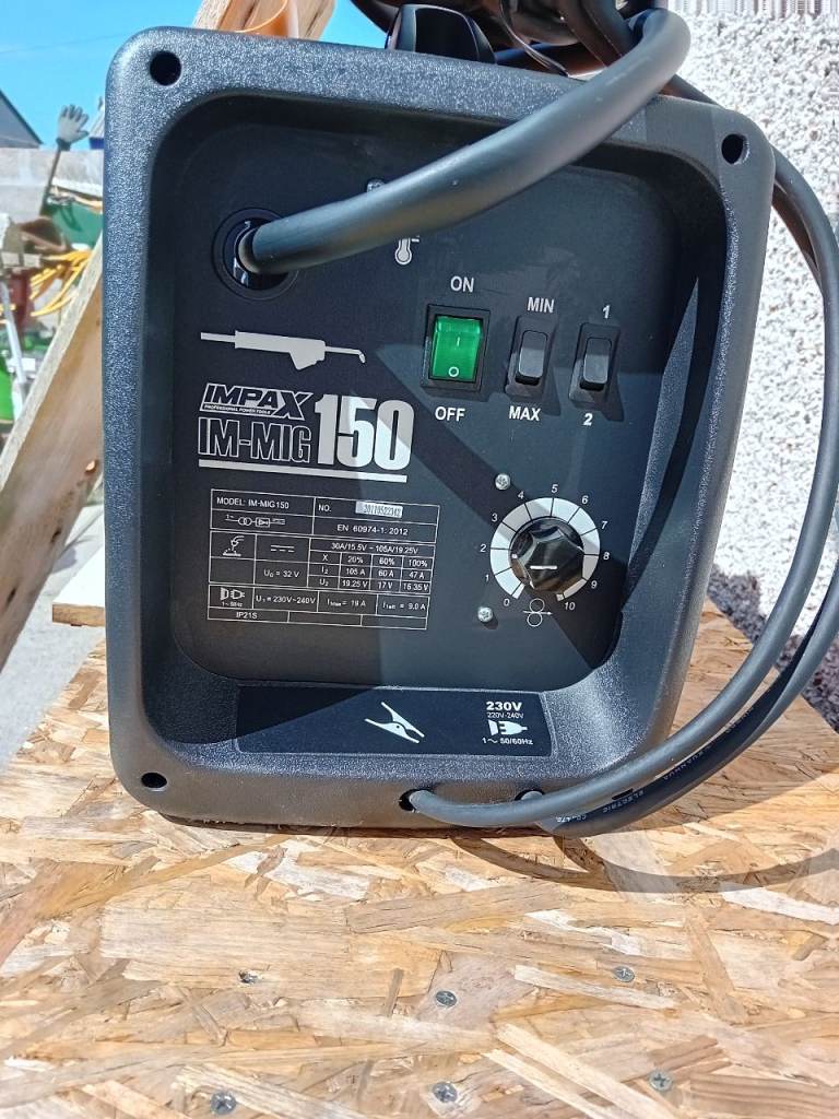 IMPAX im-mig 150 Welder .New 