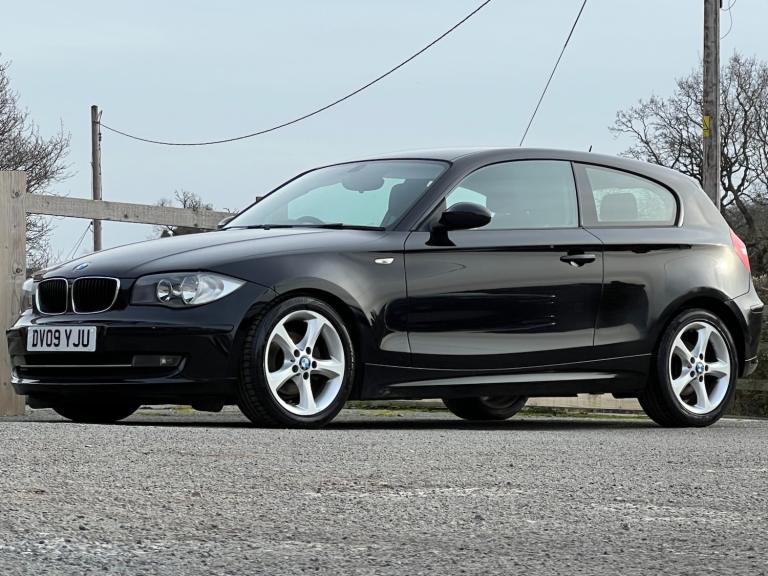 2009 BMW 1 Series 116i [2.0] Sport 3dr HATCHBACK Petrol Manual
