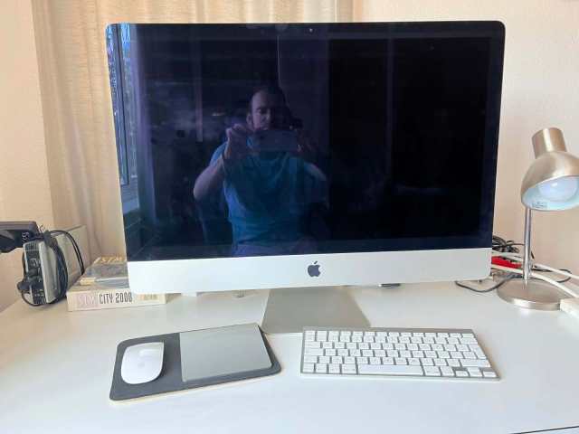 iMAC Late 2013 27 inch screen - MacOS Catalina V10.15.7- 3.5 Ghz
