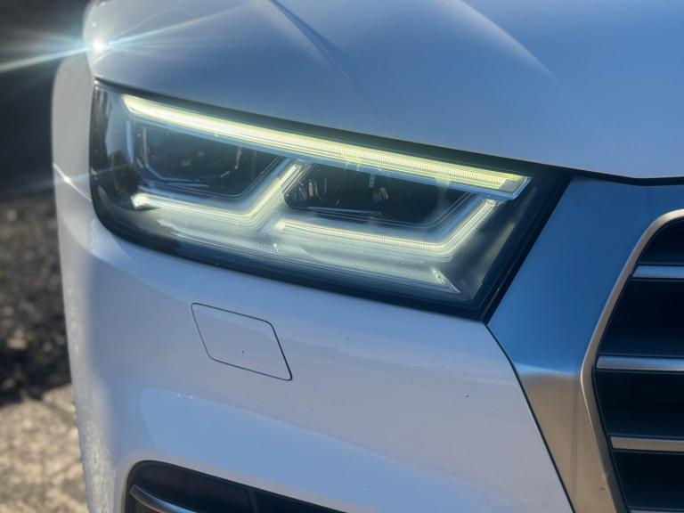 2019 Audi Q5 45 TFSI Quattro S Line 5dr S Tronic ESTATE PETROL Automatic