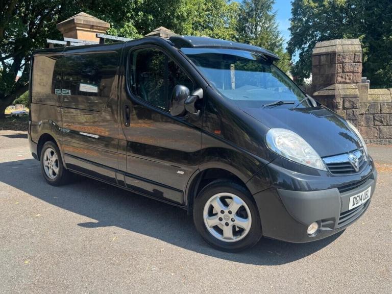 VAUXHALL VIVARO 2.0 CDTi Sportive 2014