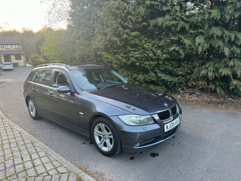 BMW 320I Touring Fully loaded