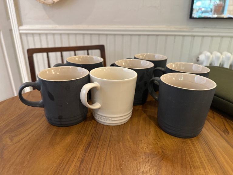 Le Creuset Mugs (Set of 6) – Mixed Colours, Good Condition