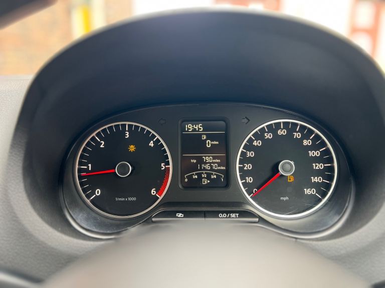 ***VW POLO 1.6 TDI 90 BHP HATCHBACK 2011***LOW MILEAGE 115K!***TAX £35.00 YEAR!***SWAP PX***