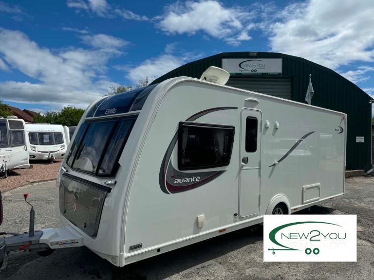 2016 Elddis Avante 554 4 Berth TRANSVERSE BED Caravan - STOCK NO H089