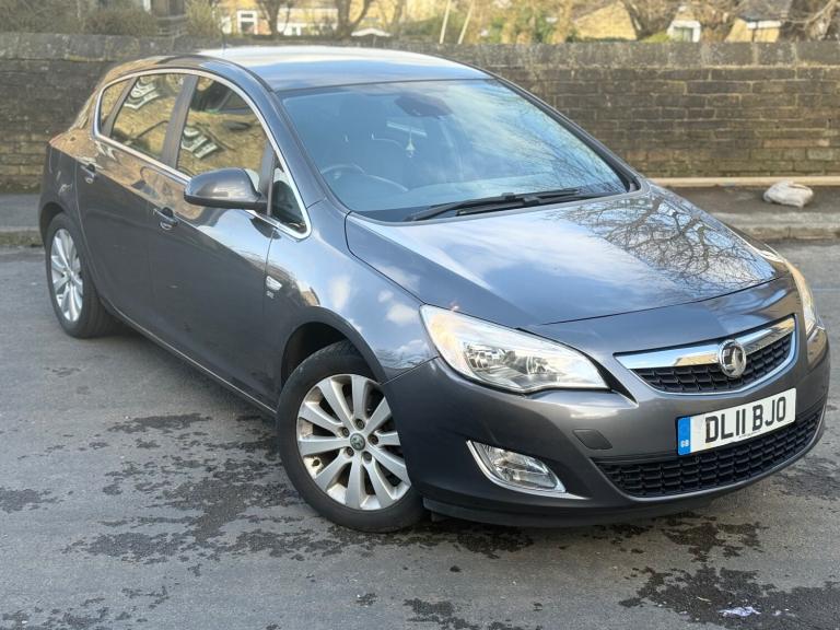 2011 Vauxhall Astra 2.0 CDTi 16V SE 5dr Auto HATCHBACK Diesel Automatic